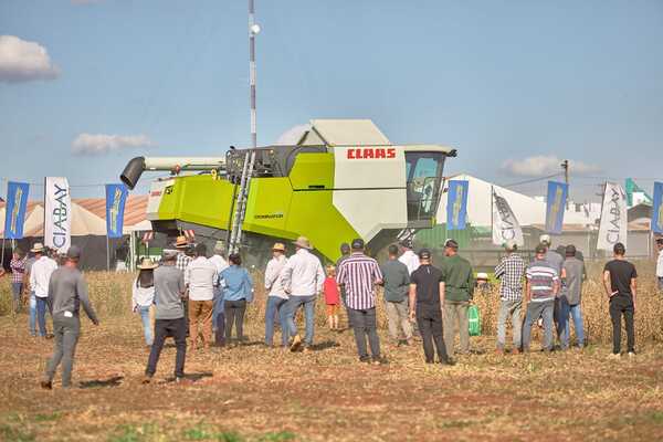 Inteligencia artificial mejora operatividad de sorprendentes maquinarias agrícolas