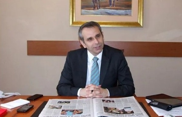 Diario HOY | Kriskovich “pide permiso” y queda separado de sus cátedras