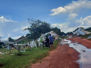 Fuerte temporal causó destrozos en Caaguazú - Unicanal