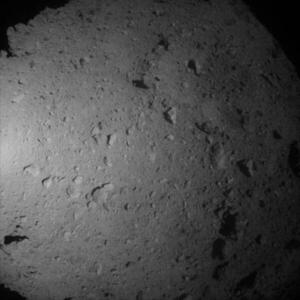 Diario HOY | Muestra de asteroide sugiere que origen de la vida en la Tierra proviene del espacio
