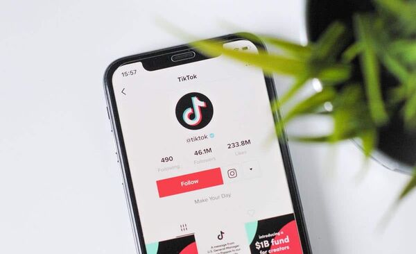 Buscan prohibir a la plataforma TikTok en EE.UU.