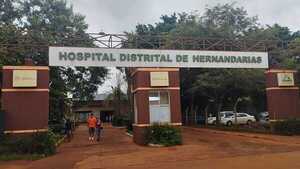 Disponen auditoría médica por parto en pasillo de hospital de Hernandarias - La Clave