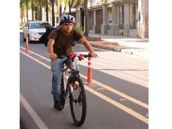 A la bicisenda 'hay que darle una oportunidad', dice Federico Mora