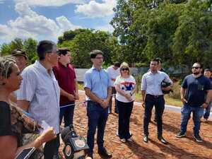 Habilitan empedrado en B° Ka'aguy Rory y vecinos resaltan compromiso del municipio encarnaceno