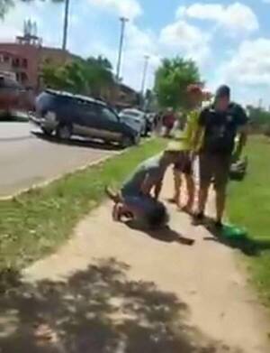 [VIDEO] Motochorro es reducido al intentar asaltar a una mujer