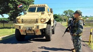 Gobierno entrega vehículos blindados para hacer frente a grupos criminales en el norte - El Trueno