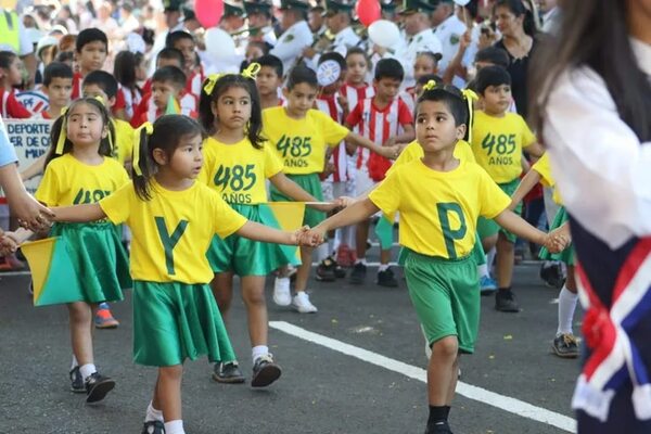 Ypané viste su mejor gala para festejar su 485 aniversario de fundación - Nacionales - ABC Color