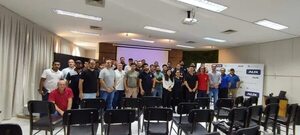 NGO capacitó a sus profesionales con expertos internacionales - Empresariales - ABC Color
