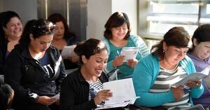 La Nación / Mujeres líderes finalizan con éxito programa de capacitacion del TSJE