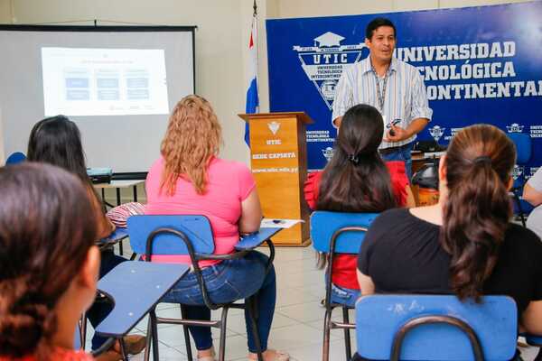 SENAD y comunidades educativas apuestan a programas de prevención contra las drogas | 1000 Noticias