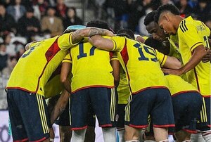Versus / Colombia rescata un empate en el debut de Klinsmann en Corea del Sur