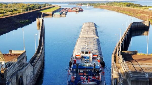 Confunde a armadores actitud de Argentina por peaje en hidrovía