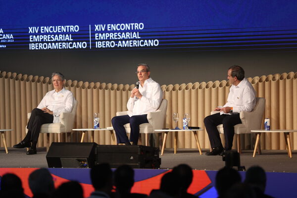 Empresarios de Iberoamérica se comprometen a una mayor inversión en la región - MarketData