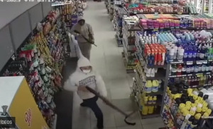 (Video). Asalto tipo comando en local de Biggie en Luque: se llevaron carne y whisky