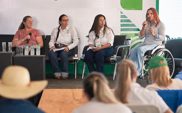 Testimonios e historias de superación en Innovar Mujer, que demostró la fuerza femenina para emprender y producir – La Mira Digital