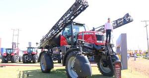 La Nación / De La Sobera lanzó nueva pulverizadora de Massey Ferguson
