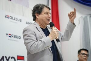 Euclides Acevedo ratifica que no va a descabalgar para las elecciones generales - ADN Digital