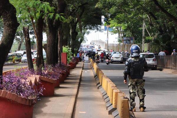 Inician “Operación Motos” en el Puente de la Amistad para evitar tráfico de drogas y armas - ADN Digital