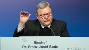 Dimite el obispo de Osnabrück, cuestionado por su gestión de los casos de abusos