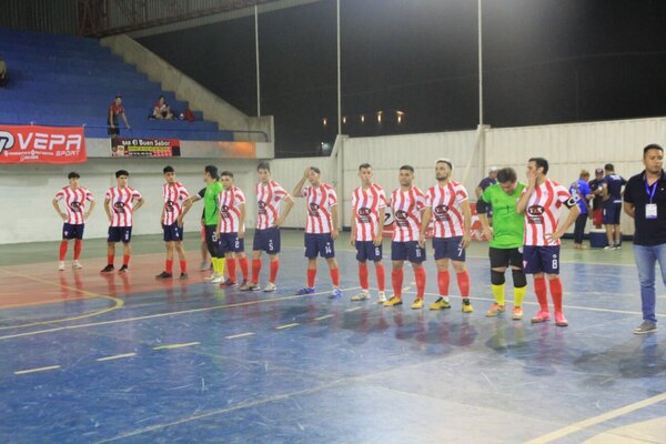 Versus / Jugadores denuncian desidia y no se presentarán en el Nacional de Futsal FIFA