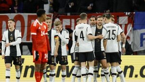 Un Perú inofensivo sucumbe ante Alemania