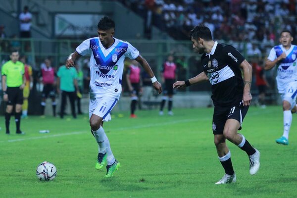 En intenso duelo Ameliano y Olimpia empataron 2 a 2 - La Tribuna