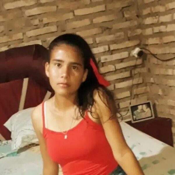 Buscan a adolescente desaparecida en Tobatí  - Nacionales - ABC Color