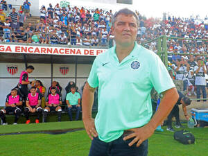 Para Diego Aguirre no hay excusas, hay que trabajar más duro