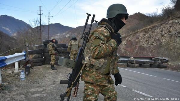 Rusia acusa a Azerbaiyán de violar acuerdo de cese el fuego con Armenia
