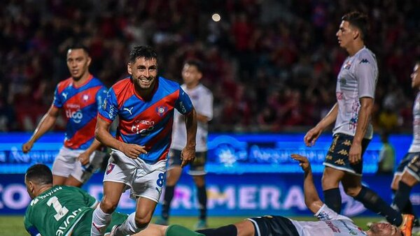 Cerro Porteño golea y se ubica como escolta