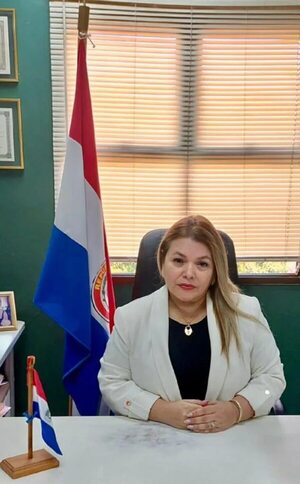 “Las mujeres tenemos una visión diferente porque somos diferentes”, dice María Teresa González, ternada para la Corte - Política - ABC Color