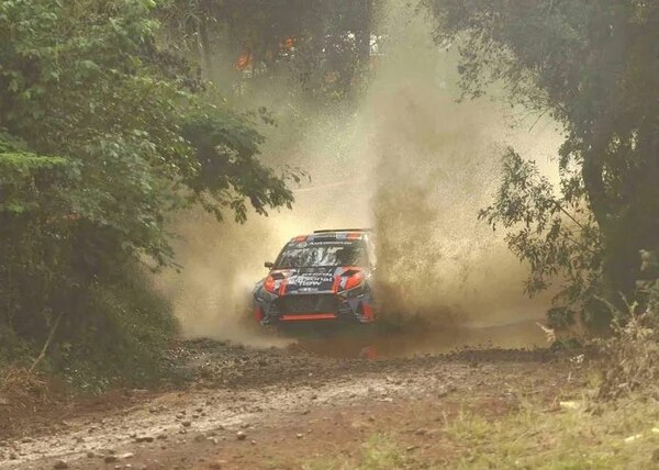 Fabrizio Zaldívar es el ganador del Rally Trans-Itapúa