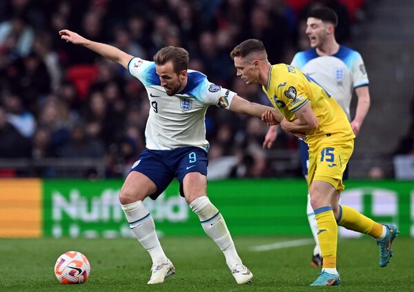 Diario HOY | Inglaterra supera a una Ucrania homenajeada en Wembley