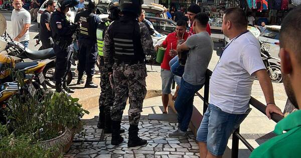 La Nación / Asalto a turistas casi desapareció por mayor control en las calles, según jefe policial