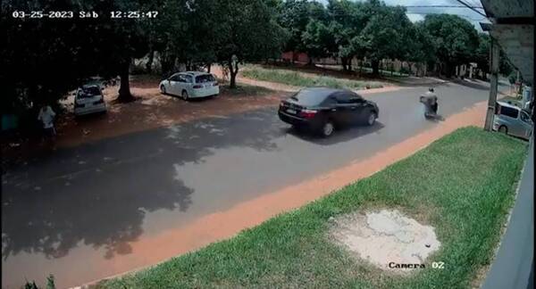 Liberan a conductor que atropelló a motoasaltante en Capiatá - Noticiero Paraguay