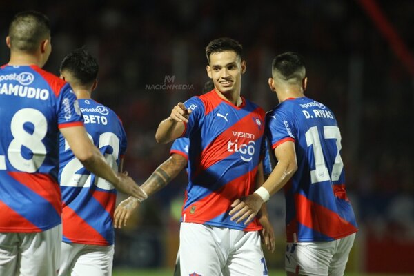 Versus / ¡Fútbol total! Cerro Porteño hizo 20 pases antes del gol de Damián Bobadilla