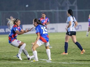 Dos triunfos en el cierre de la fecha - APF