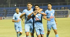 Versus / Resistencia tumba a Trinidense, vuelve al triunfo tras 6 juegos y toma un poco de aire