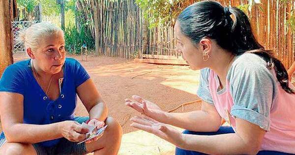La Nación / “Quiero ser la voz y el espejo de los jóvenes de Paraguay”