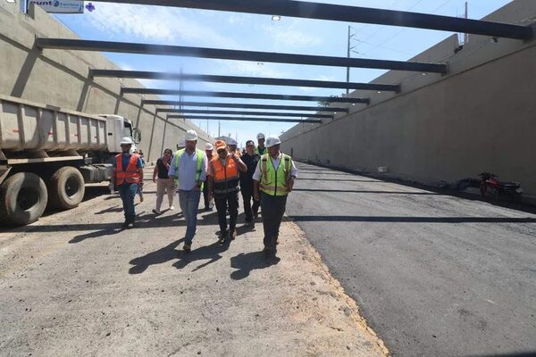 Túnel de Tres Bocas debía finalizar hoy, pero se duda de que puedan cumplir - Economía - ABC Color