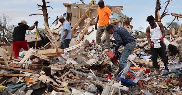 La Nación / Declaran estado de desastre en Misisipi tras tornados