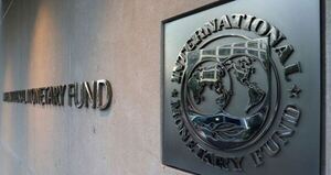 Aumentan riesgos para la estabilidad financiera, afirma el FMI
