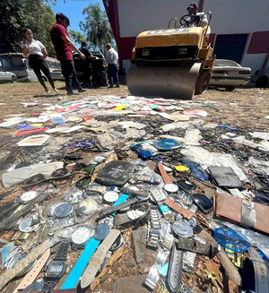 Destruyeron productos falsificados en Ciudad del Este - La Clave