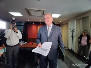 Emiliano Rolón reasigna a fiscales adjuntos en ocho unidades especializadas - Nacionales - ABC Color