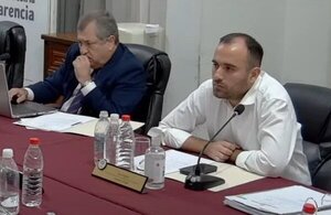 Jorge Bogarín se aferra al Consejo y cuestiona sanciones de EEUU