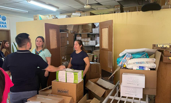 Depósito de medicamentos y farmacia colapsados en el Hospital de Coronel Oviedo - OviedoPress