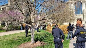 Al menos tres niños muertos por tiroteo en colegio de EEUU