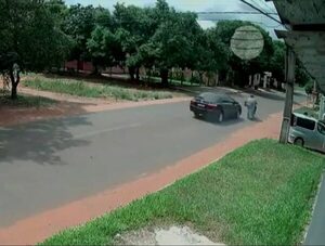 Decidió hacer justicia por mano propia y atropelló a un delincuente · Radio Monumental 1080 AM