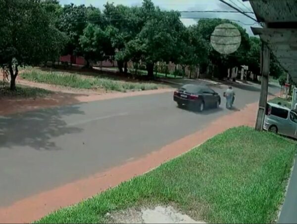 Decidió hacer justicia por mano propia y atropelló a un delincuente · Radio Monumental 1080 AM