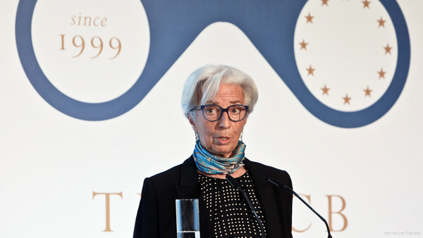 Christine Lagarde mantiene ante líderes de la Unión Europea que la banca europea es "fuerte" - Revista PLUS